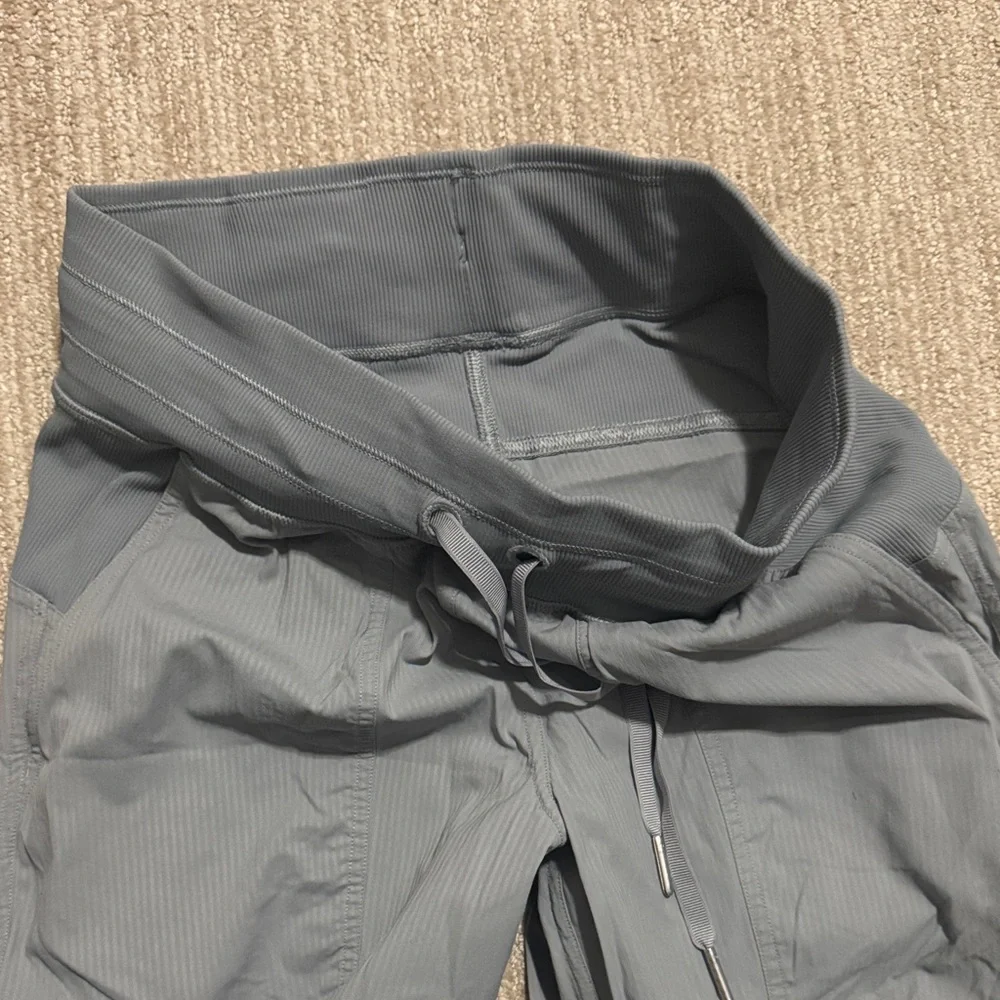 lululemon athletica lightweight joggers